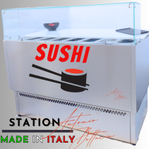 Refrigerated sushi preparation counter with 8 1/4 traysStation per sushi Station Made In Italy By Antonio Bottacin