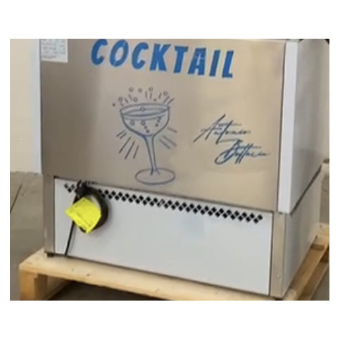 Refrigerated station for cocktailsHome Station Made In Italy By Antonio Bottacin